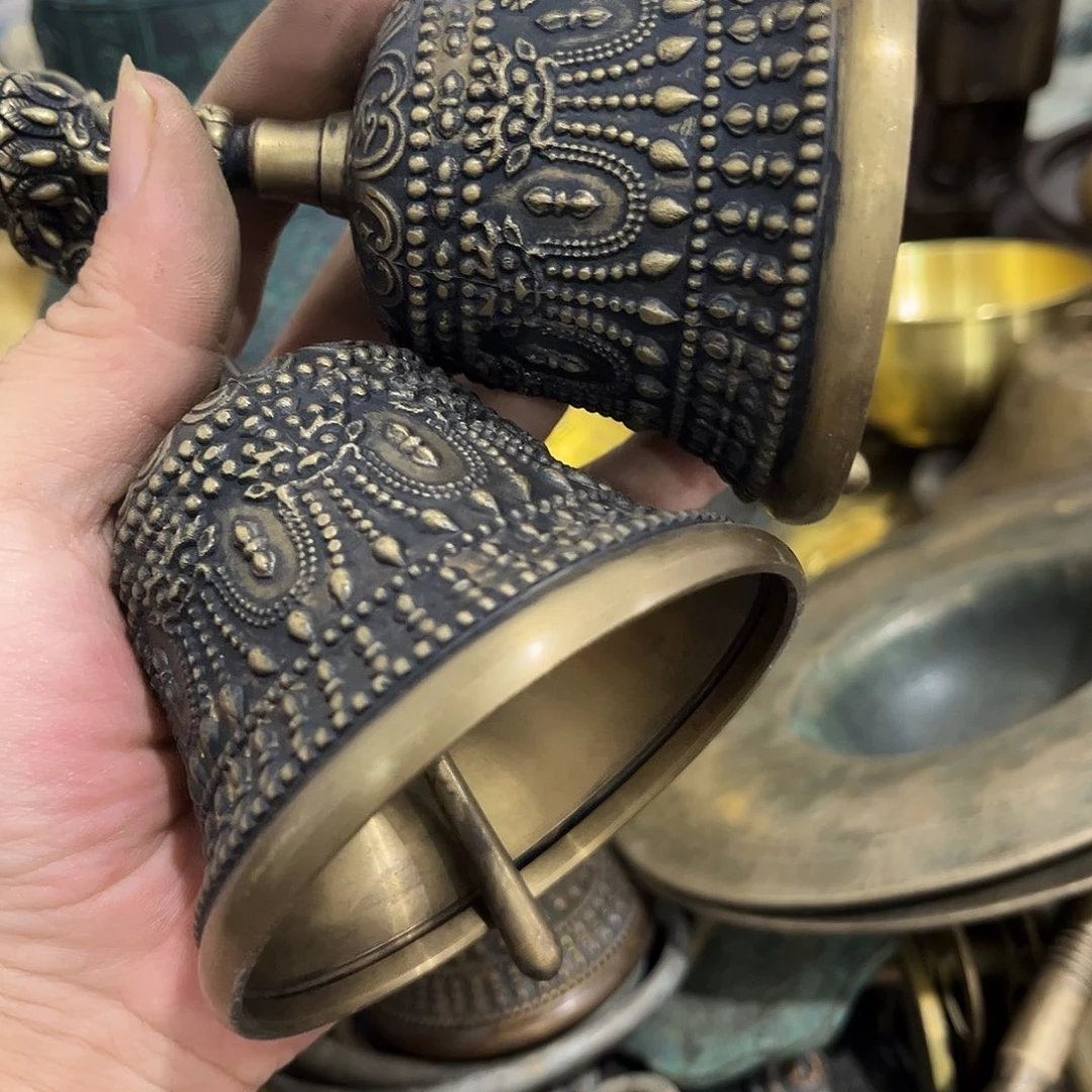 宋***根闪电购铜摆件工艺品