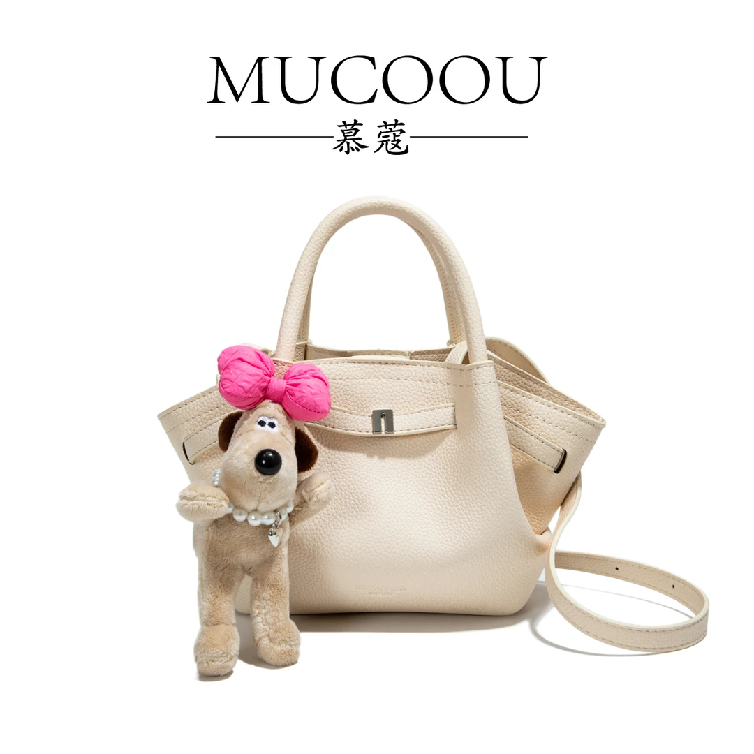 今年流行简约休闲束口水桶包女新款韩版高级感时尚单肩包百搭女包