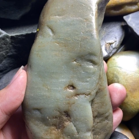 未镶嵌和田玉（糖玉）挂件