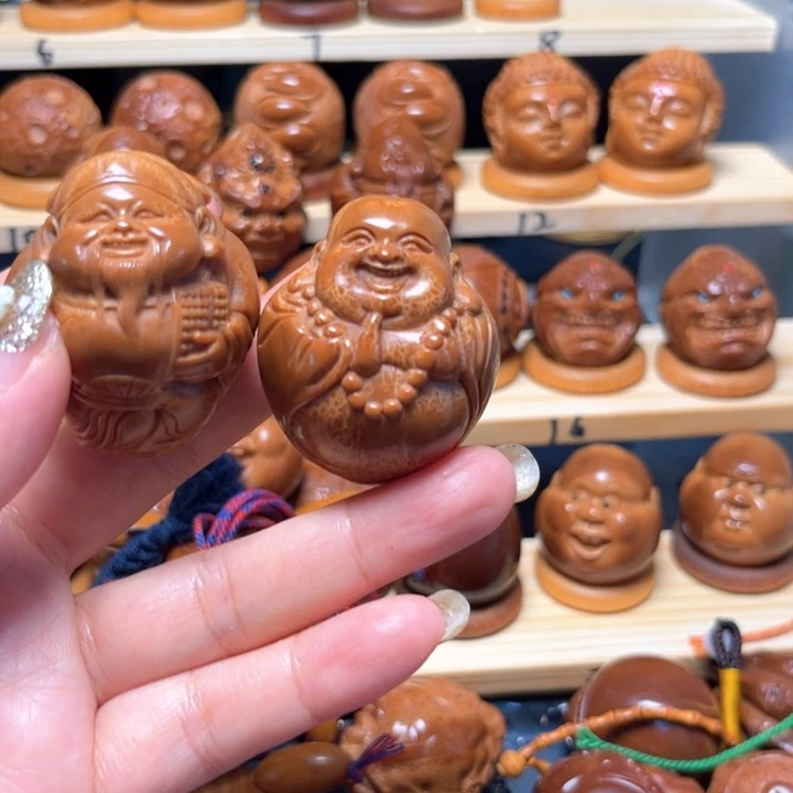 ：***静手串/手链橄榄核赶来
