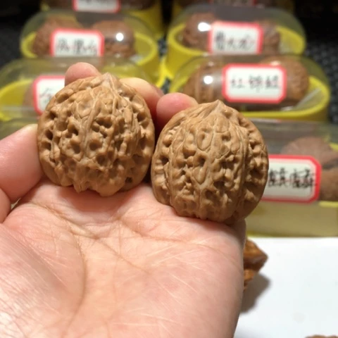 吊坠文玩核桃野生
