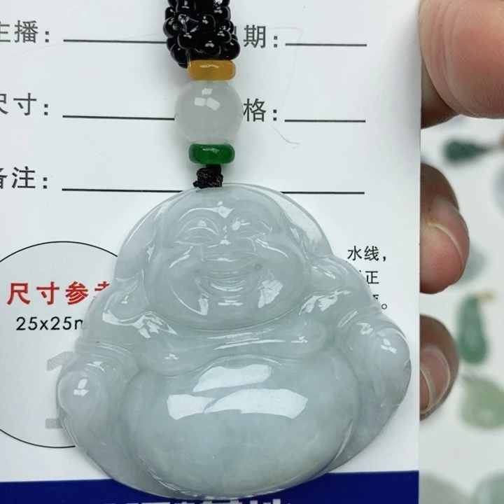 翡翠未镶嵌颈饰佛公