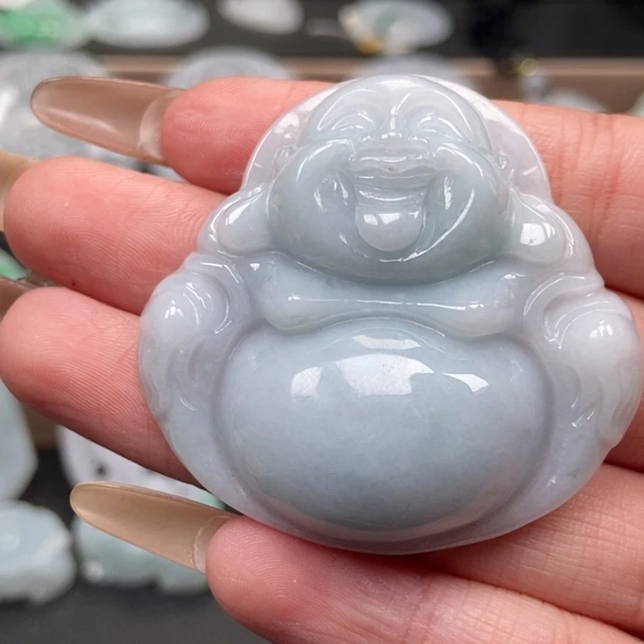 翡翠未镶嵌颈饰佛公