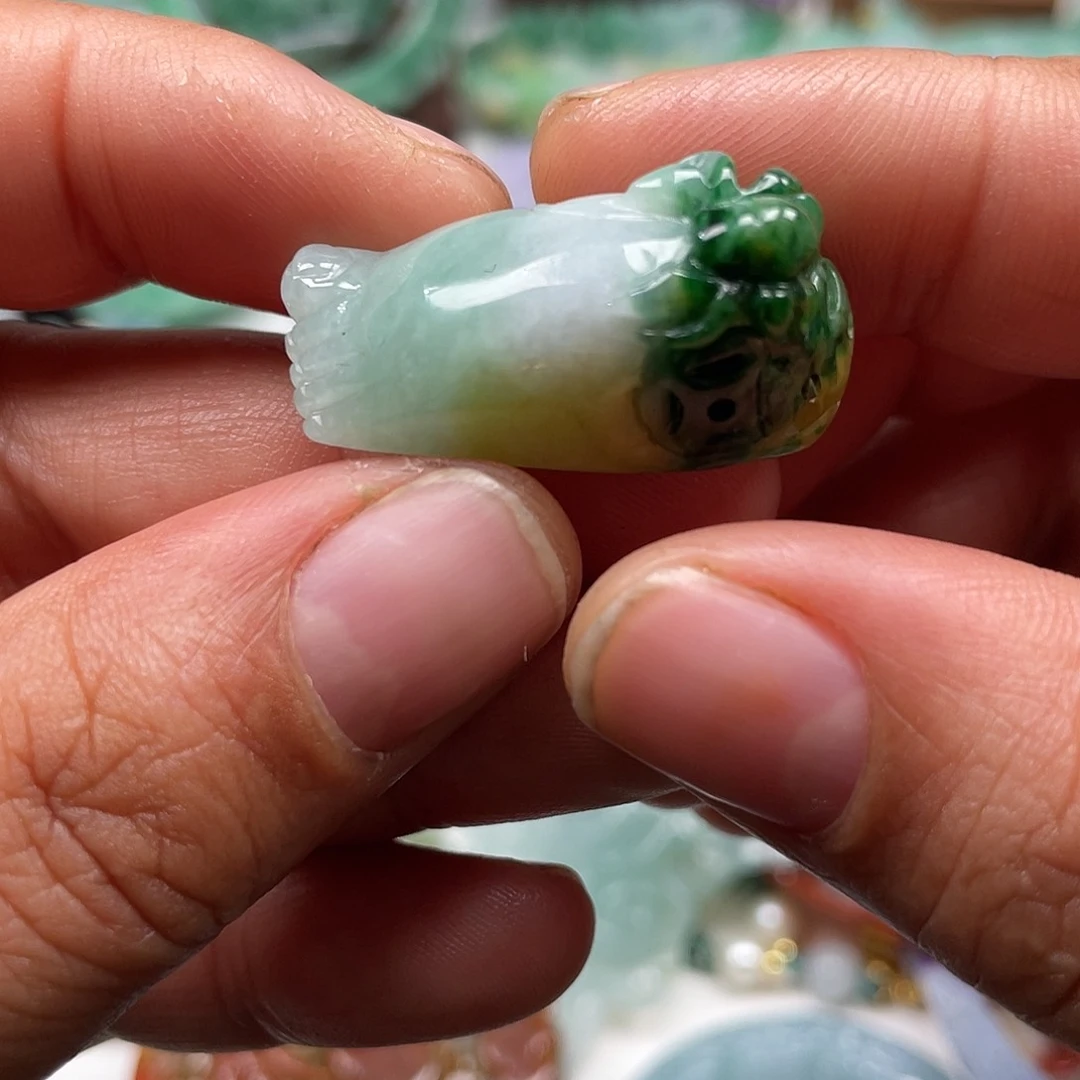 颈饰未镶嵌翡翠翡玉缘翡翠