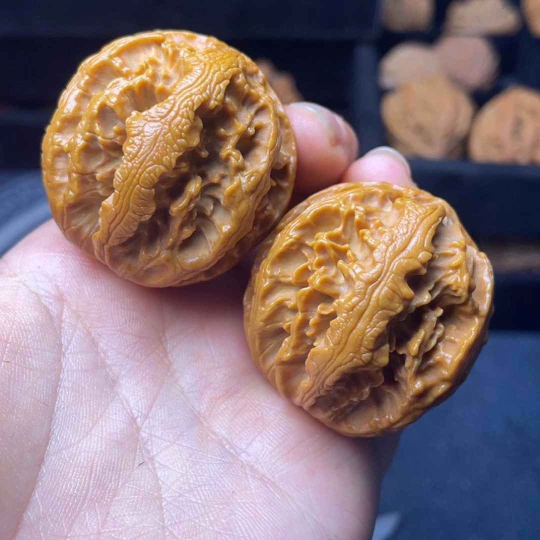 文玩核桃把件秦岭核桃10