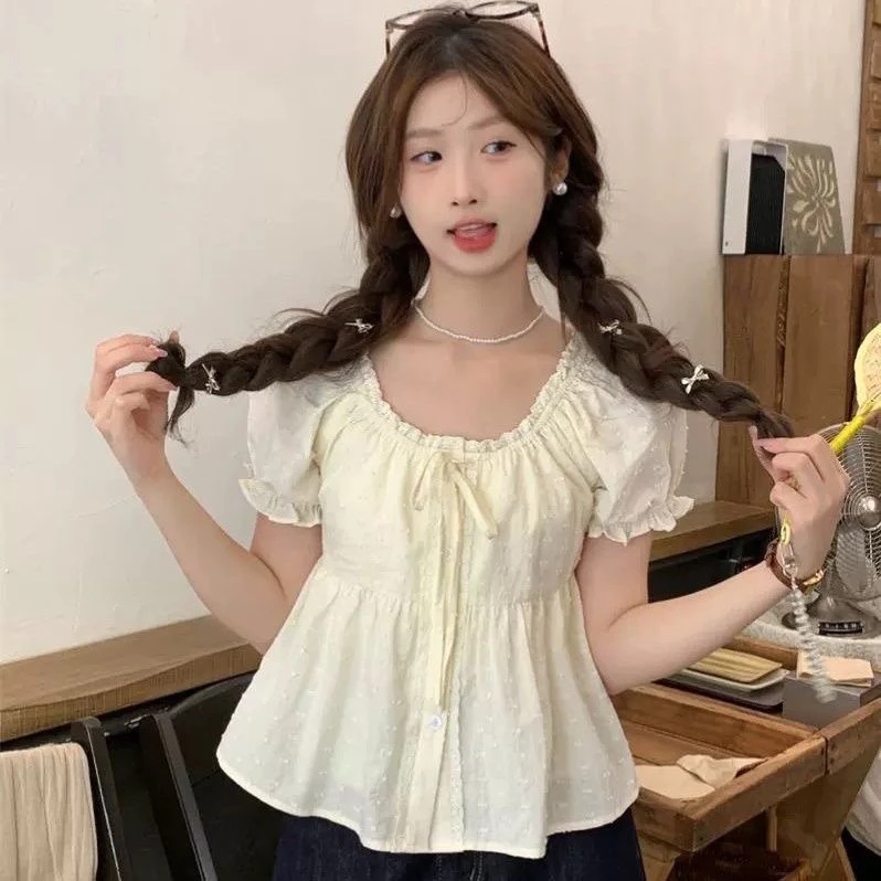 2025夏季新款甜辣设计泡泡感小众圆领系带遮肚子短袖法式娃娃衬衣