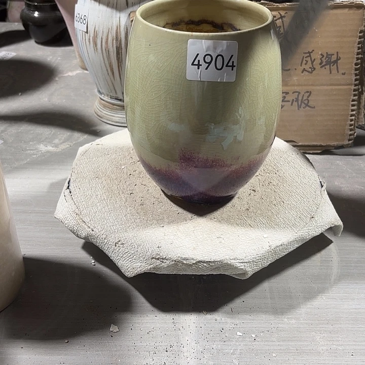 陶摆件高18，口10.5，瑕疵处理4904，无孔