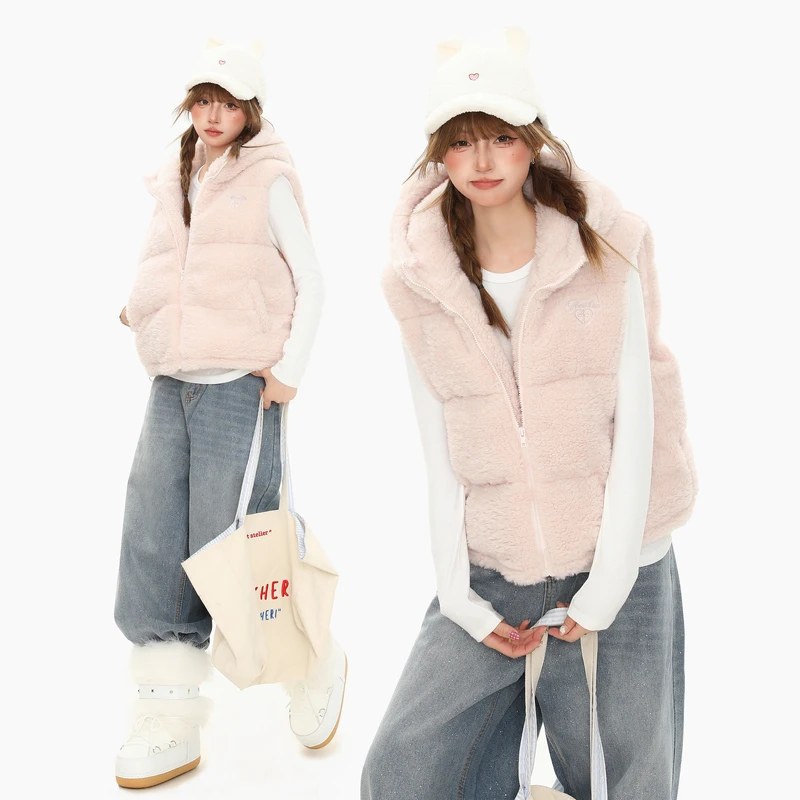 YIKOJIA甜美风羊羔绒刺绣连帽棉服马甲拉链洋气百搭叠穿休闲上衣