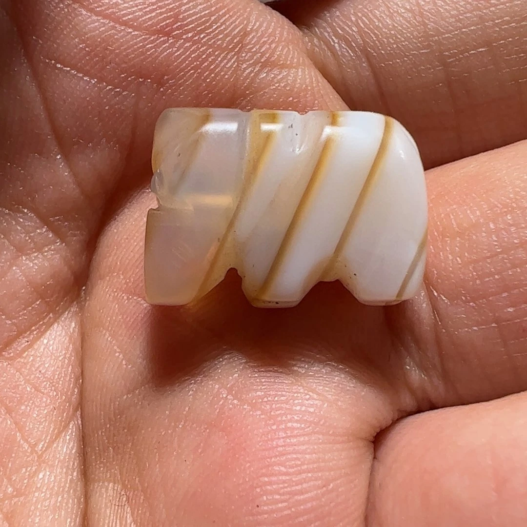 玻璃颈饰墨白藏传出品05