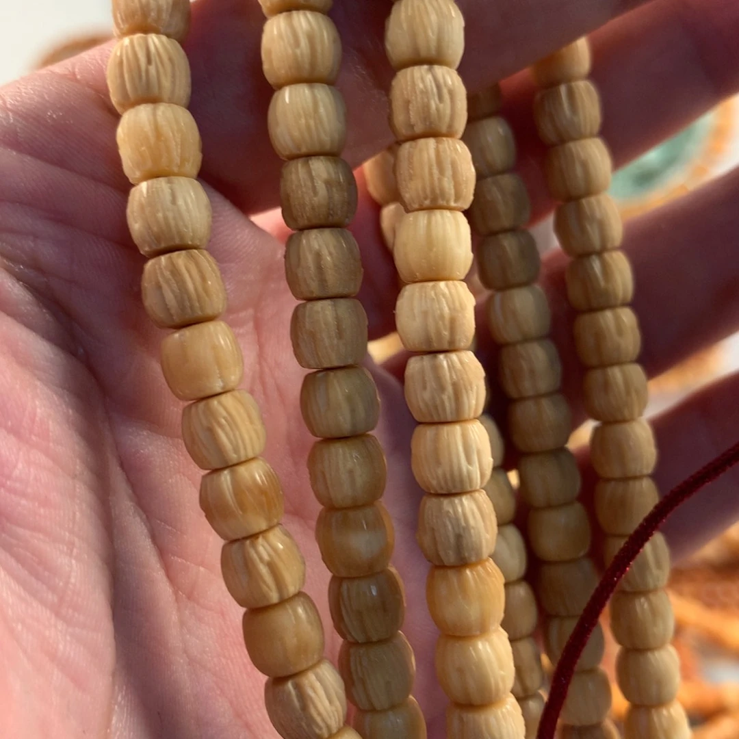 星月菩提吊坠翘*扭扭金丝脖挂