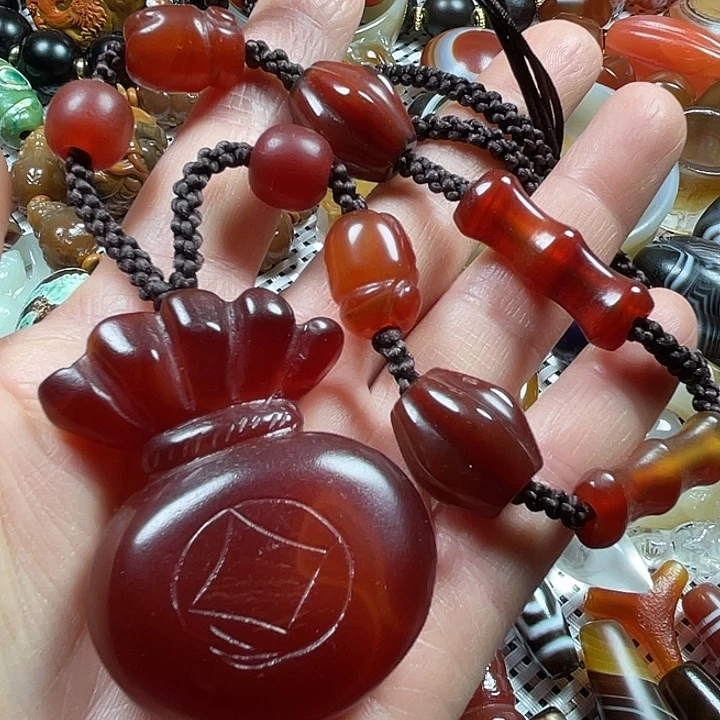 玛瑙/玉髓未镶嵌挂件