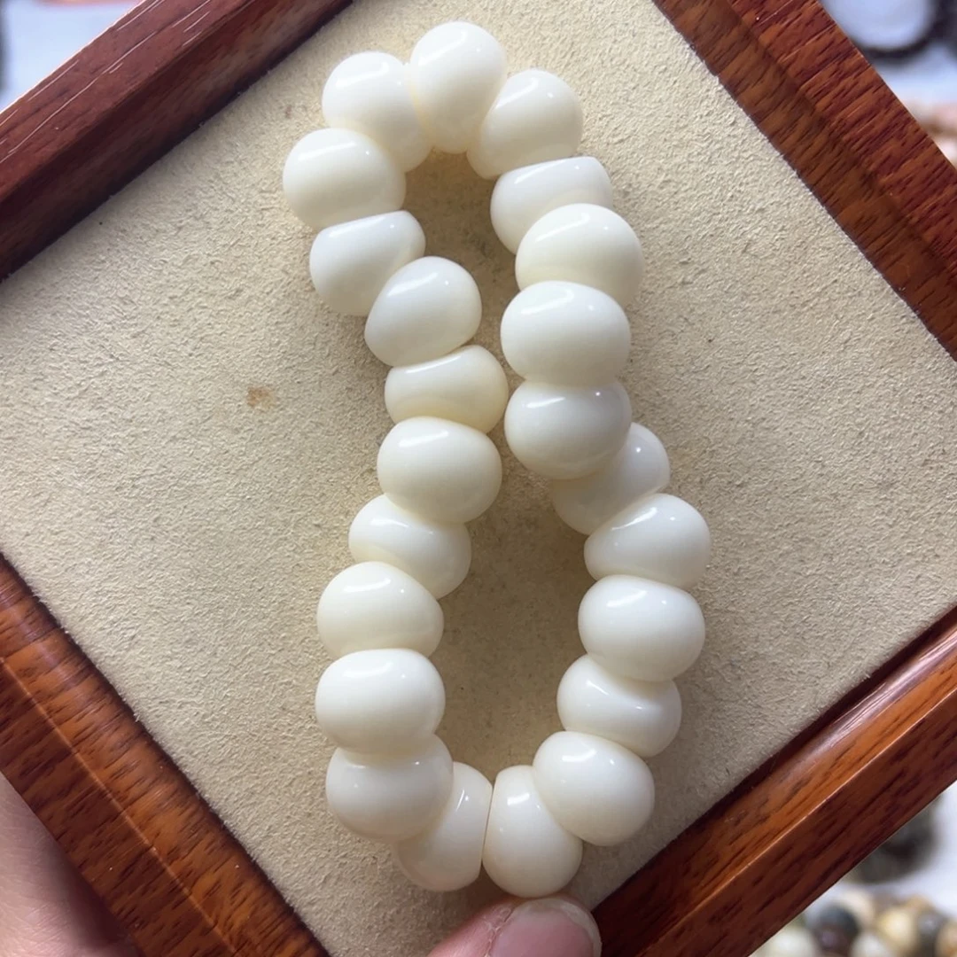 白玉菩提手串树**太阳花大肠
