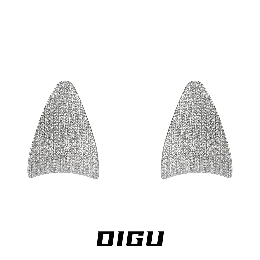 嘀咕家 铜合金耳饰 夸张金属纹理感三角形耳环女几何耳钉独特耳饰