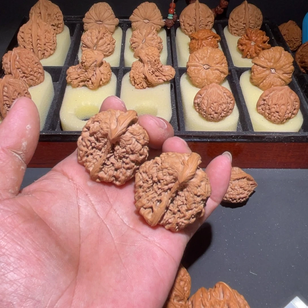 【闪购商品】文玩核桃吊坠A****1官帽鵰
