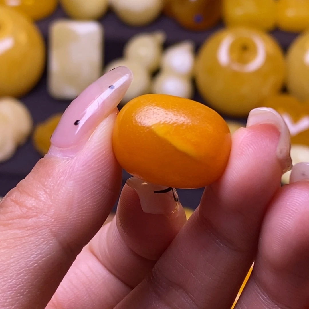 琥珀未镶嵌裸石珠子
