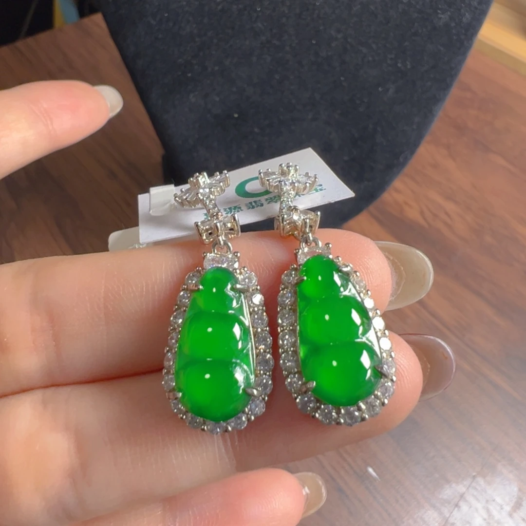 翡翠银S925镶嵌颈饰豆子