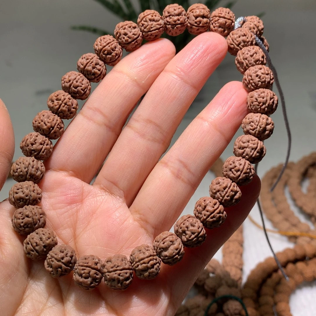 金刚菩提吊坠阿*老树王手串11.3