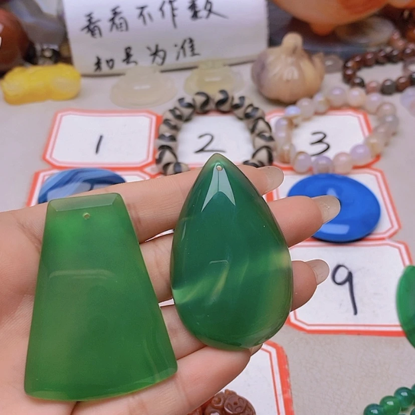 【闪购商品】未镶嵌玛瑙/玉髓珠宝半成品山*