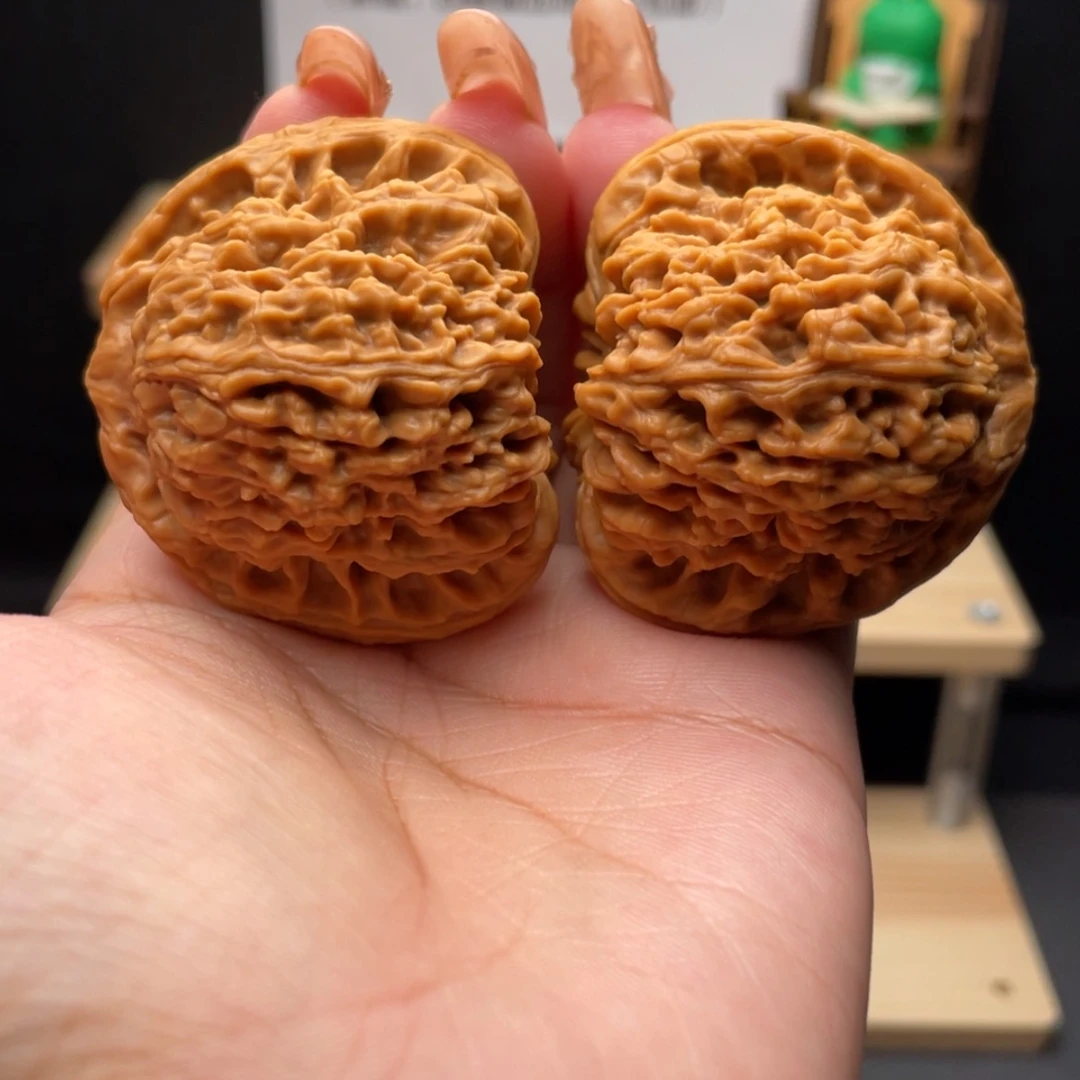 【闪购商品】文玩核桃吊坠最大精品团子