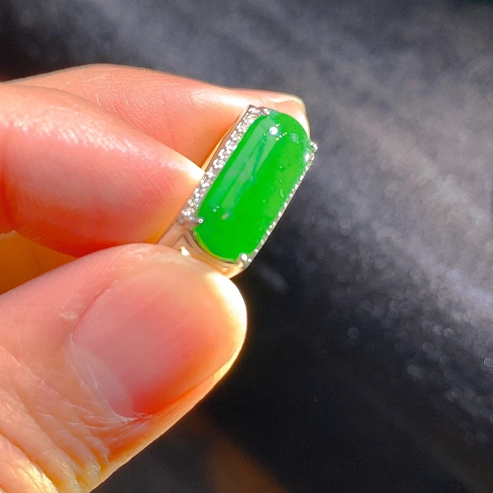 【闪购商品】翡翠颈饰银S925镶嵌翡翠