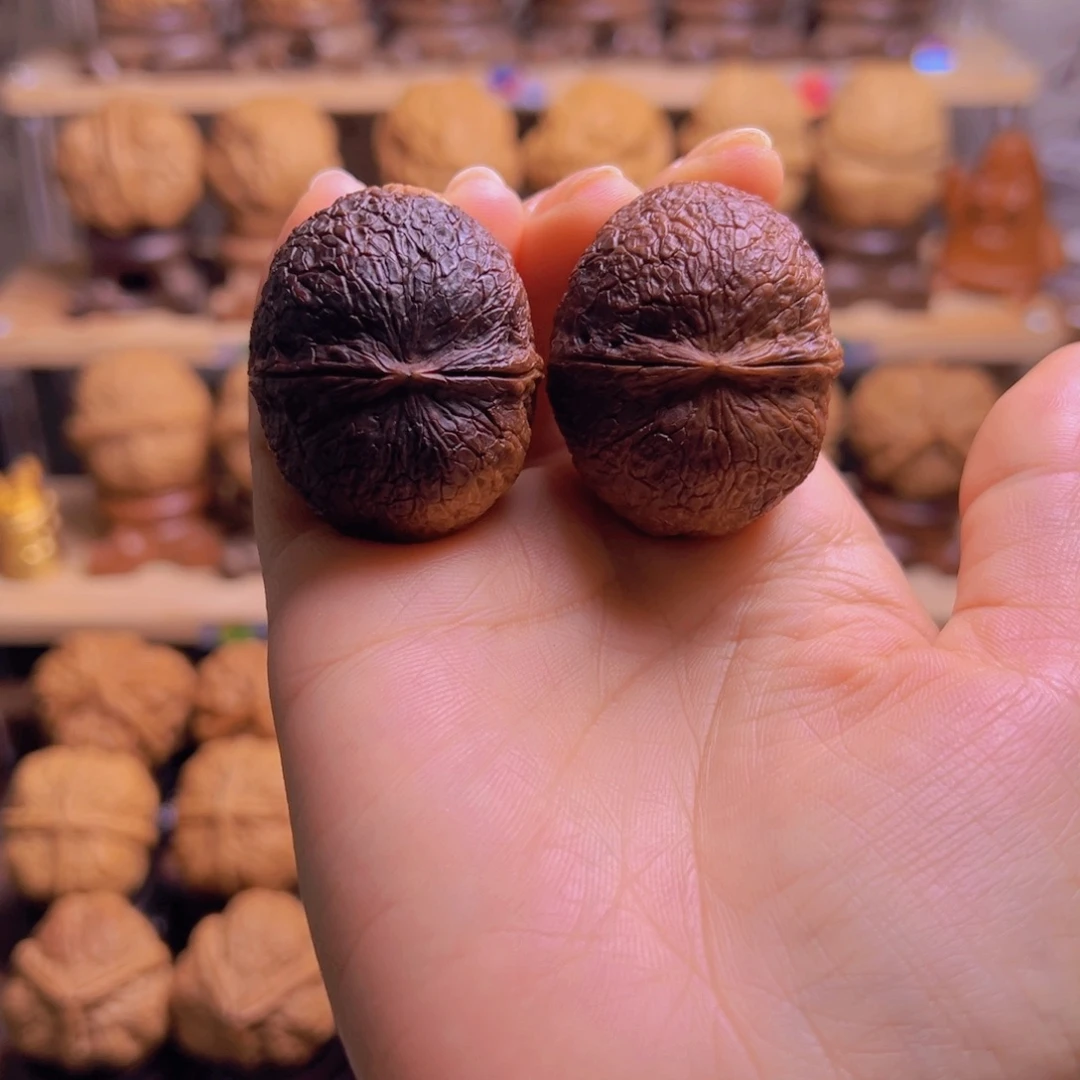 桃核把件七彩龙珠H29、39……