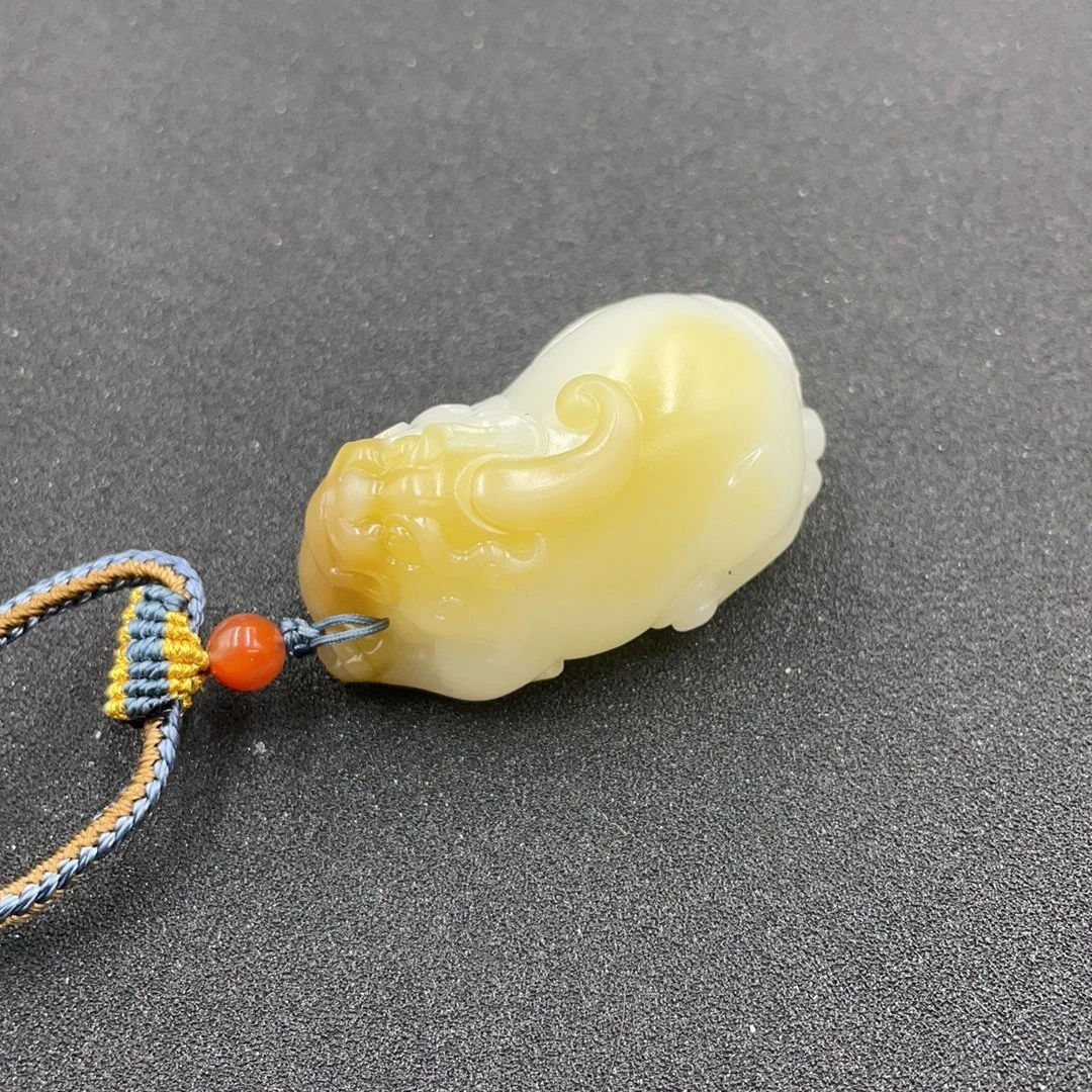 BY0116FWY857 和田玉貔貅把件