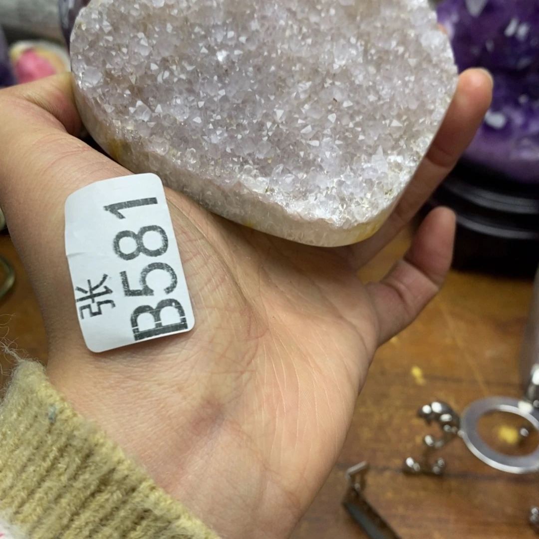 水晶大型摆件（非配饰）未镶嵌