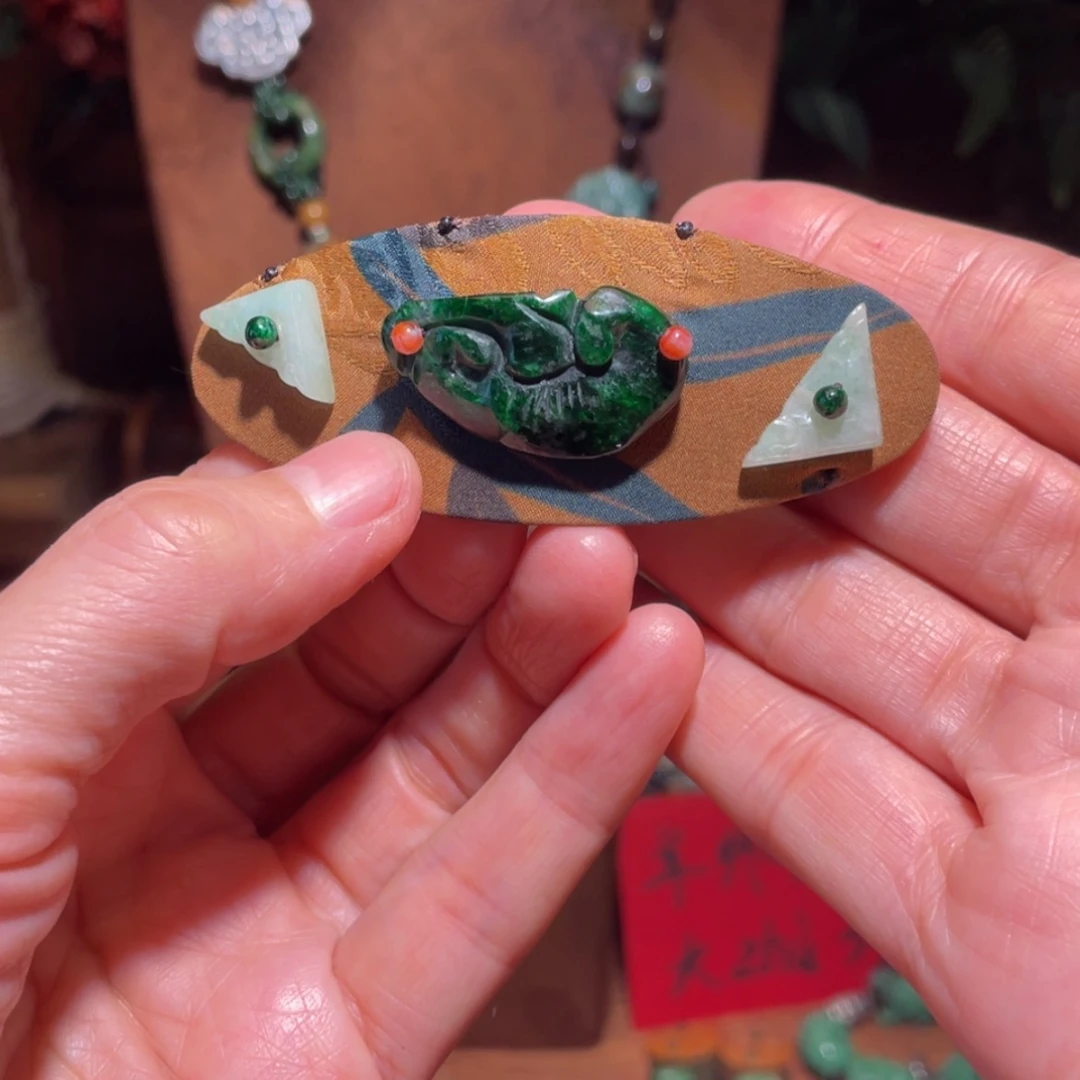 【闪购商品】颈饰未镶嵌翡翠