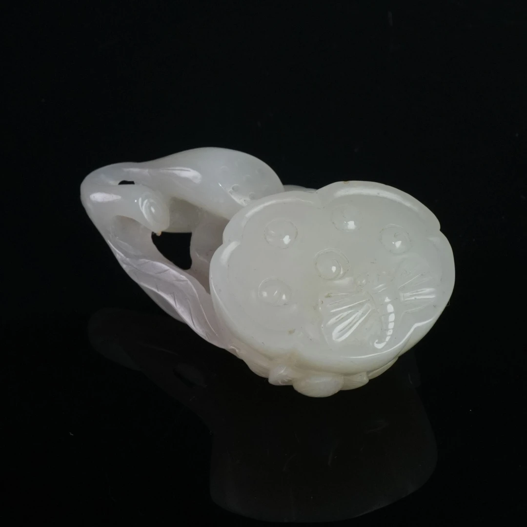 lot14129 10083 玉摆件 103.11g