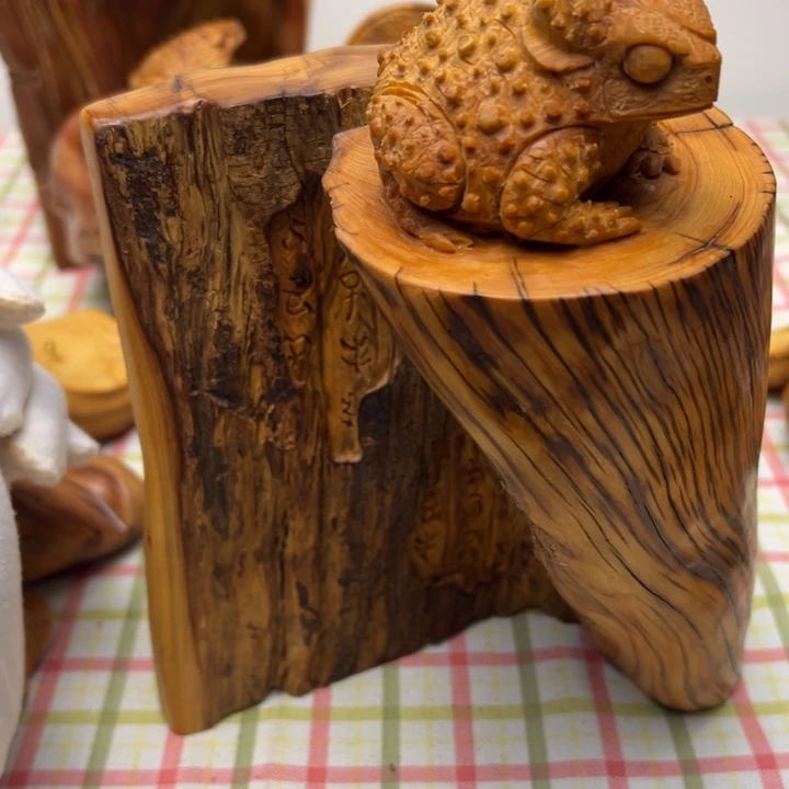 大***么柏木（崖柏）陈化老料手串把件