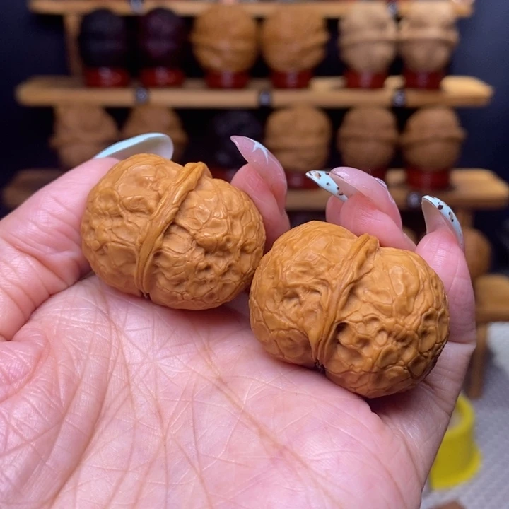 文玩核桃把件小鲲鹏元宝77号35尺