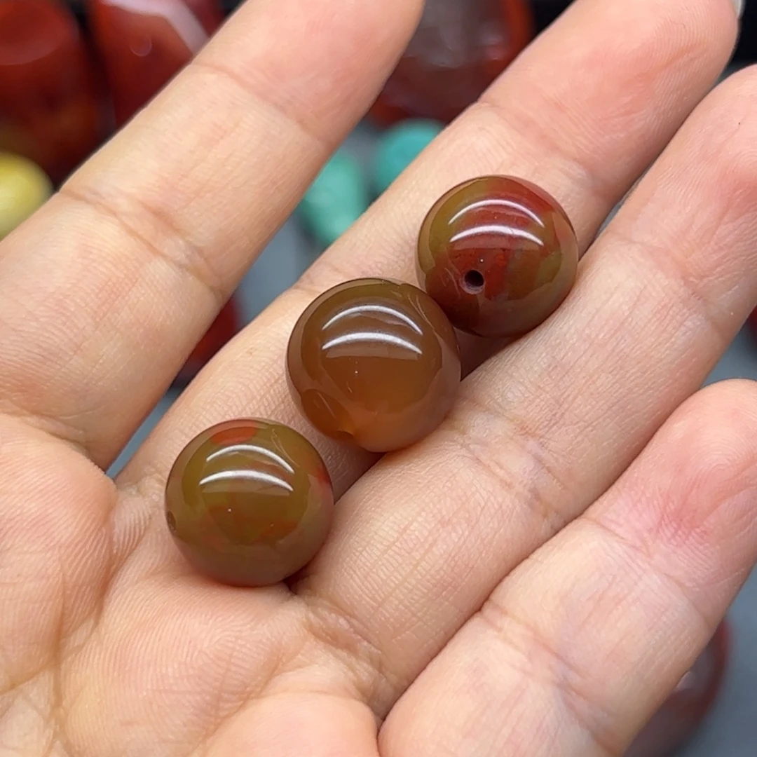 向***说南红玛瑙未镶嵌配饰