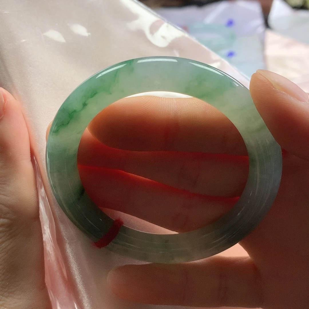 未镶嵌手镯翡翠翡翠