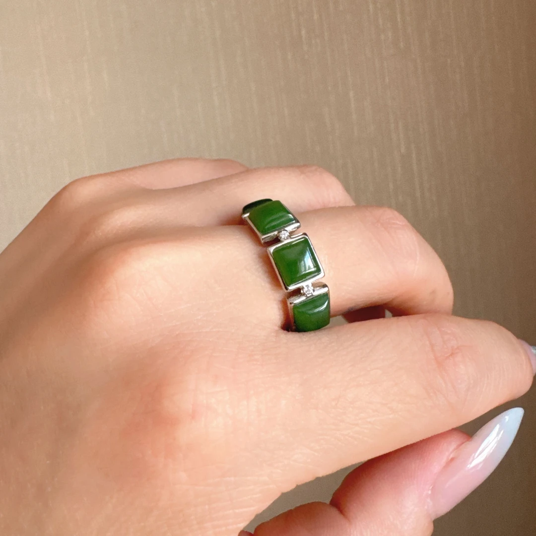 925银镶和田玉碧玉戒指（活口）男女都可带轻奢绿色银戒排戒