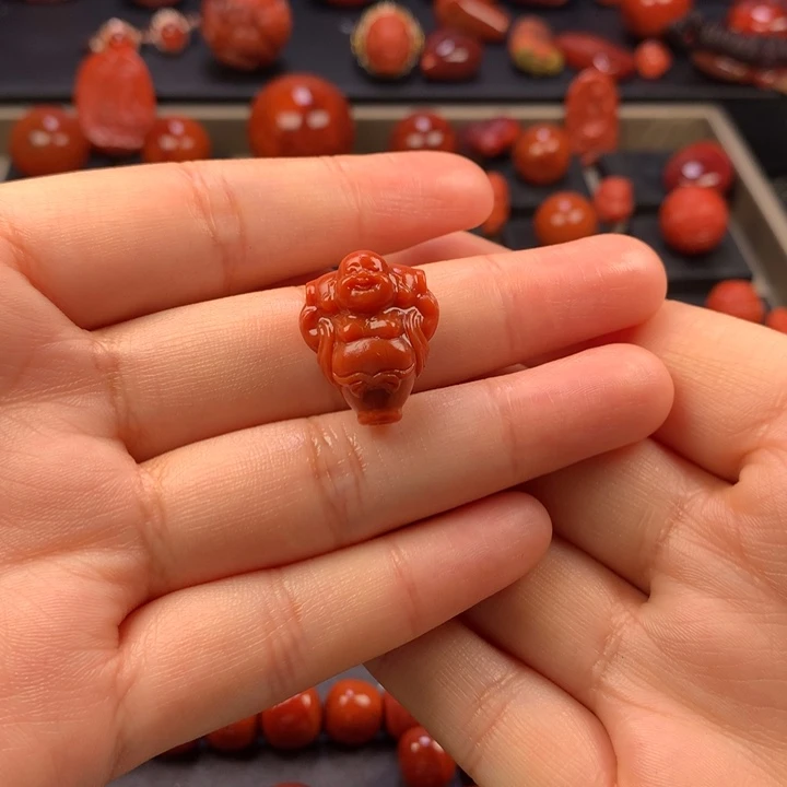 南红玛瑙未镶嵌弥勒佛三通14.7MM