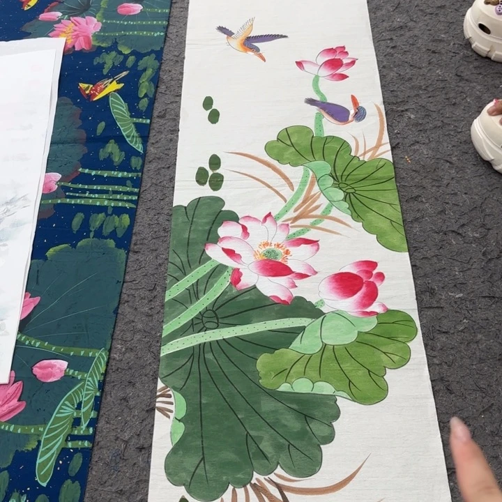 字画等多种形式的艺术作品