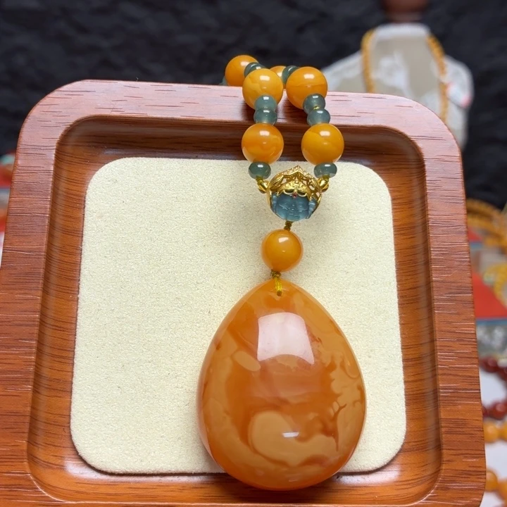 蜜蜡未镶嵌颈饰项链