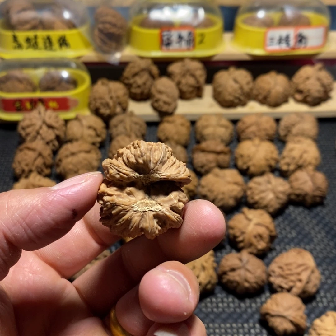 文玩核桃吊坠再**次异形