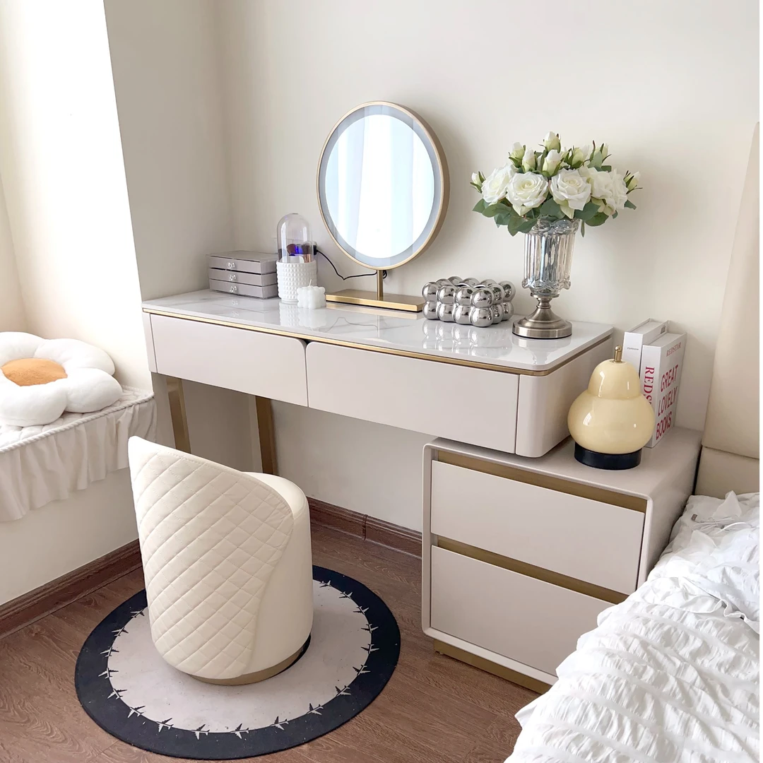 轻奢极简全实木烤漆梳妆台家用化妆桌书桌简约储物大容量化妆台