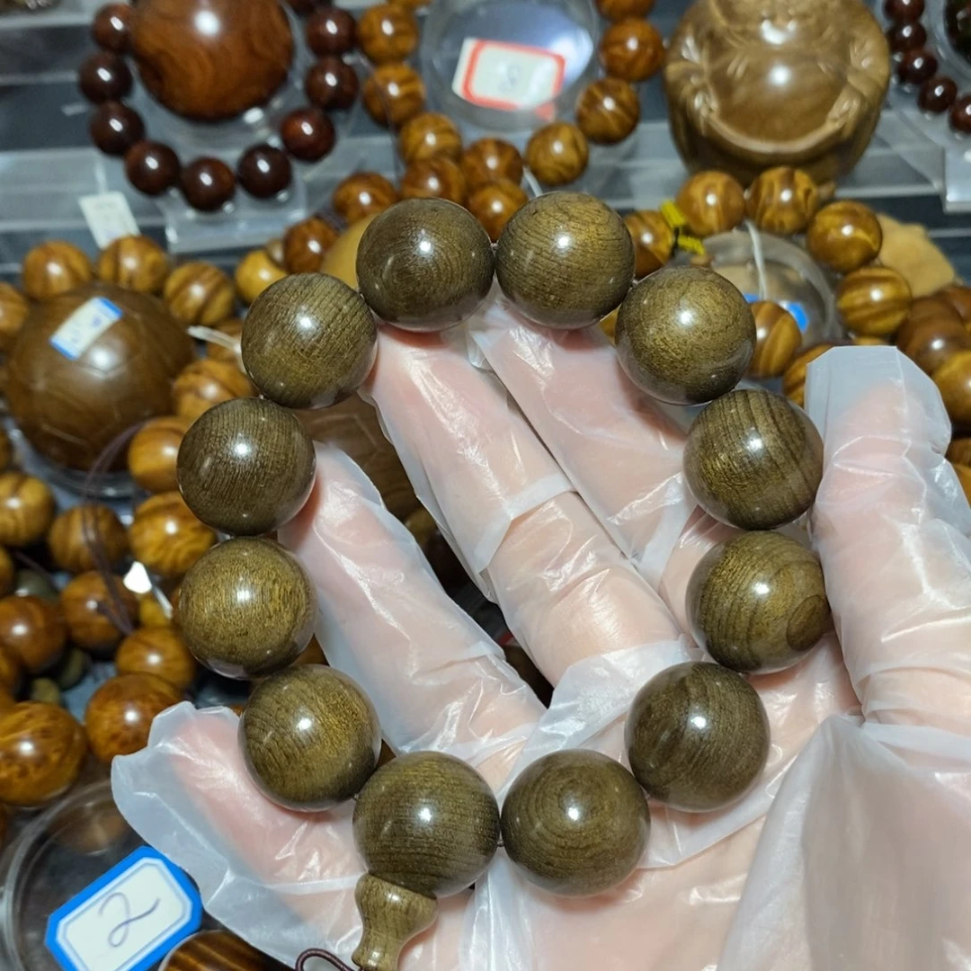 金丝楠木雕工艺品20