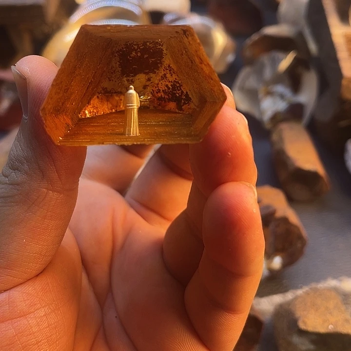 未镶嵌珠宝半成品水晶