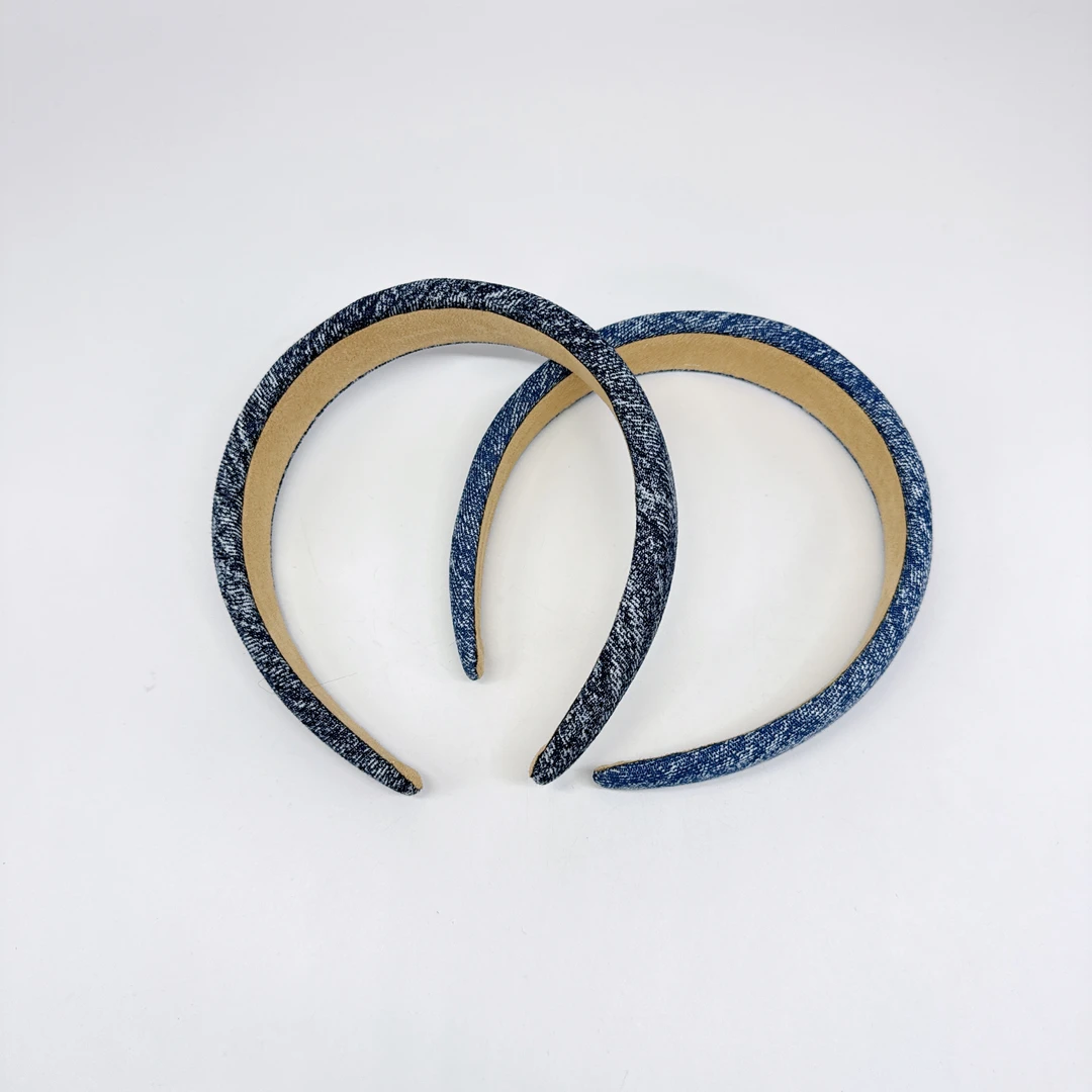 Mi33 布艺牛仔字母发箍 F14060F23