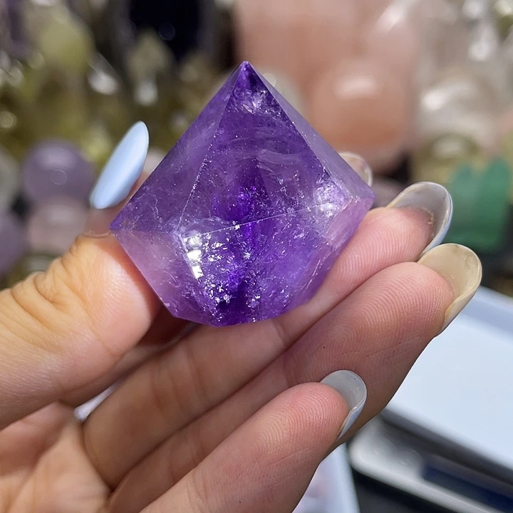 水晶珠宝半成品未镶嵌32紫水晶柱