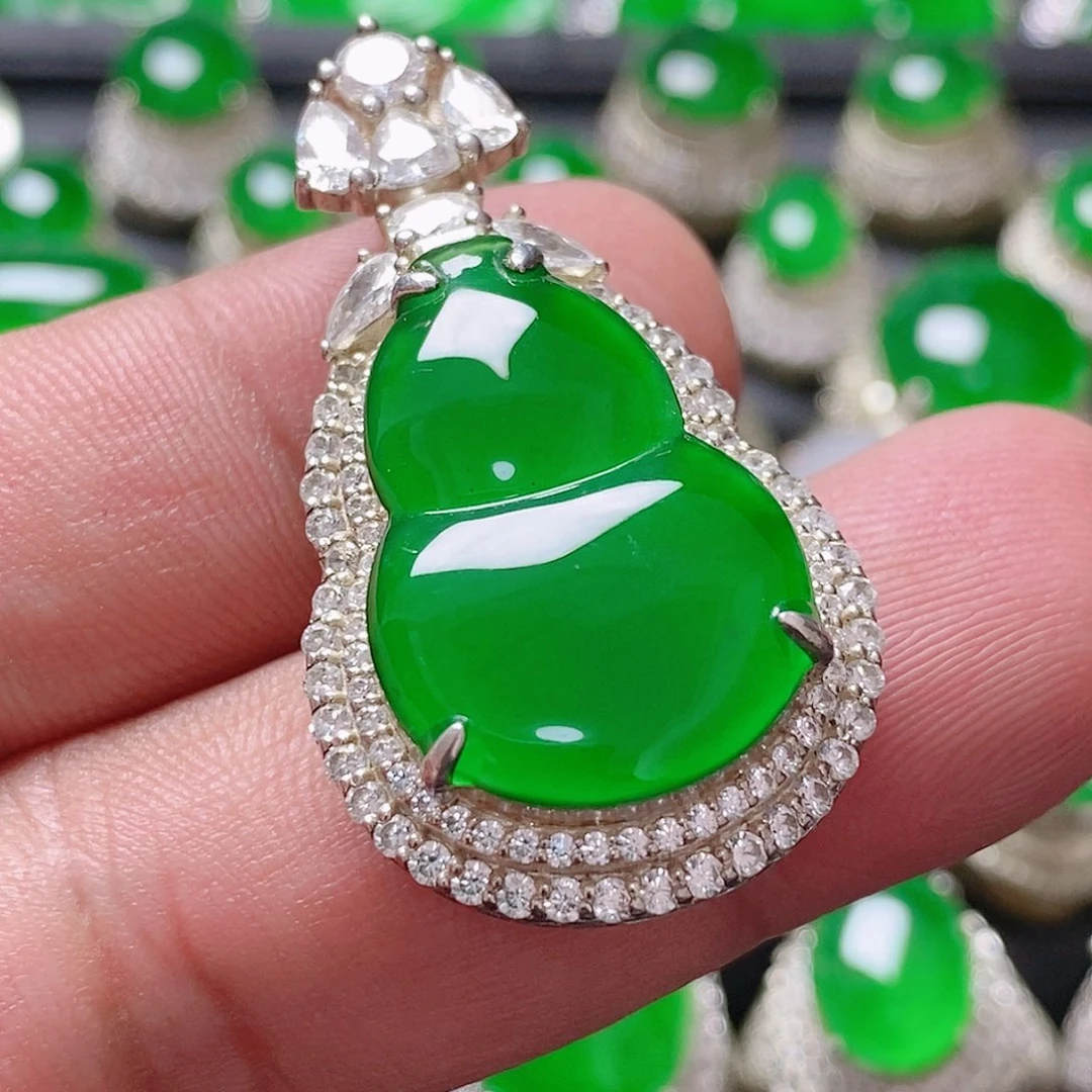 翡翠银S925镶嵌颈饰