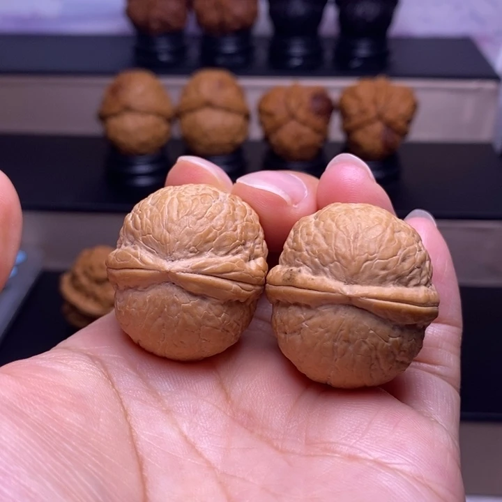 把件文玩核桃碧海龙珠12