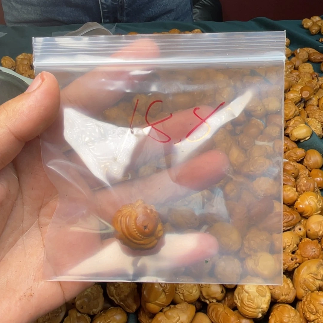 橄榄核吊坠橄榄核