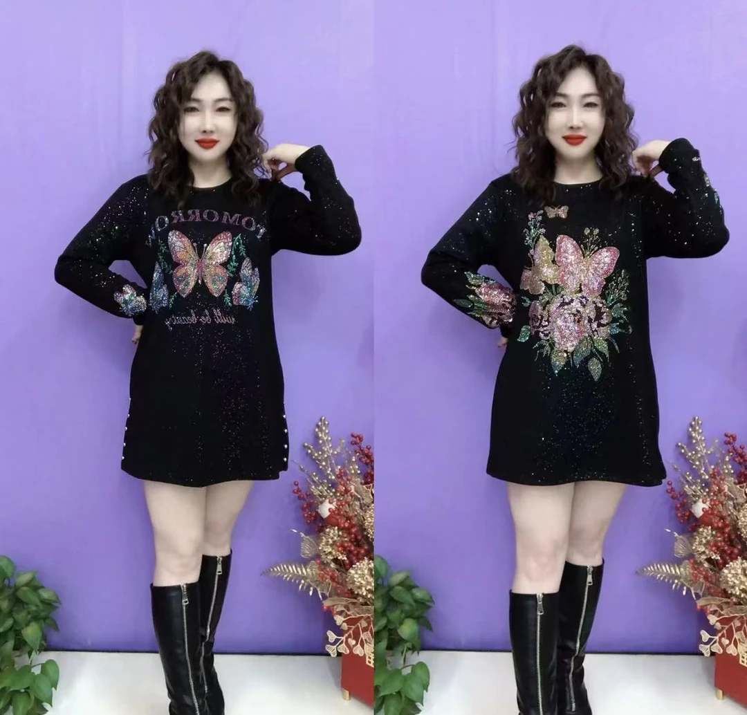 秋冬季圆领长袖中长裙百搭时尚宽松大码洋气显瘦蝴蝶烫钻连衣裙