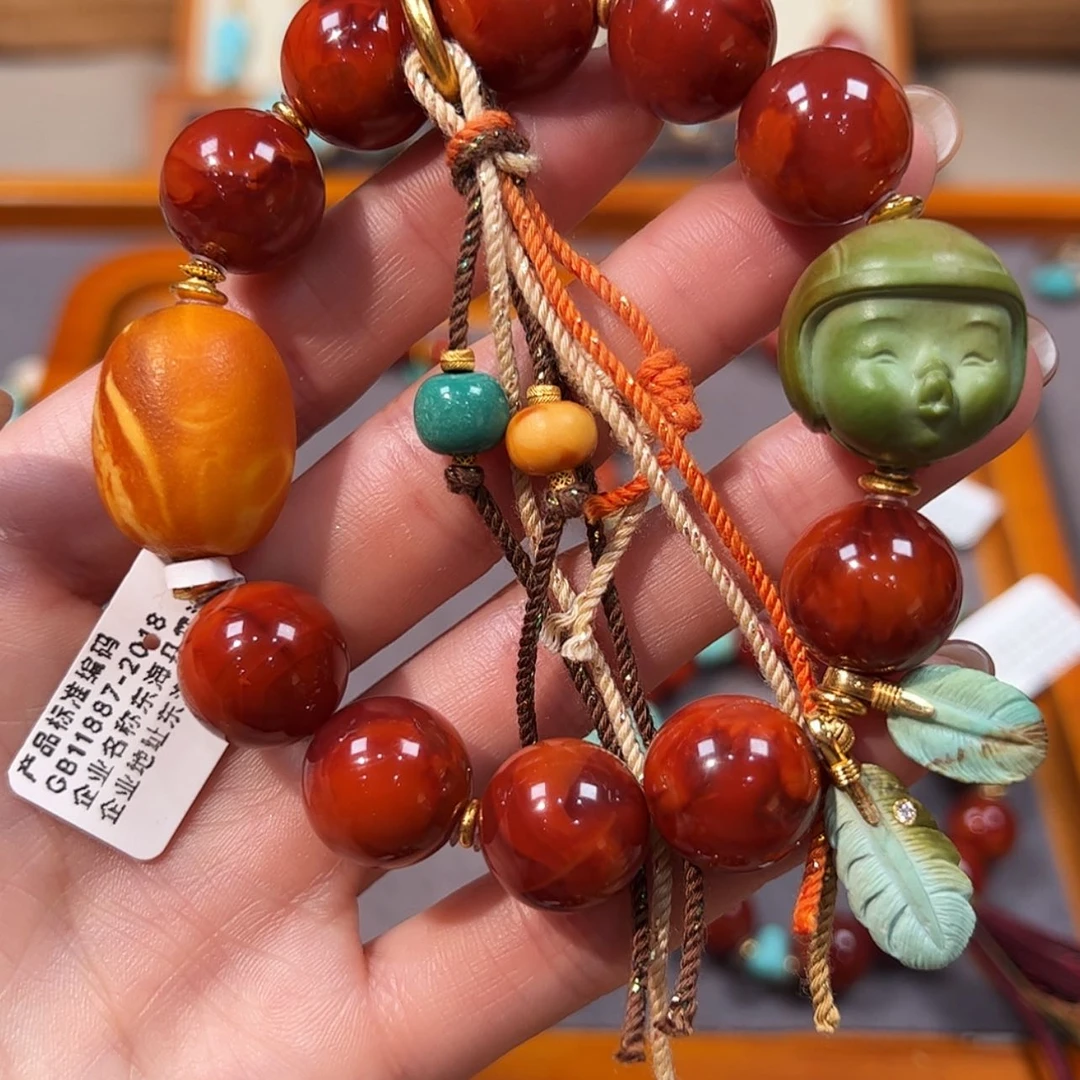 【闪购商品】18K金镶嵌手链南红玛瑙