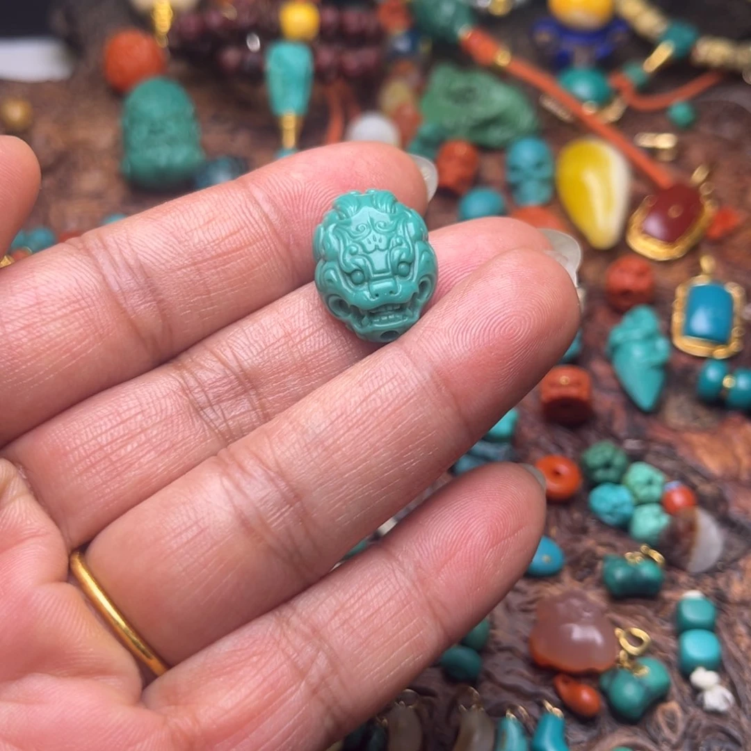 绿松石背云未镶嵌