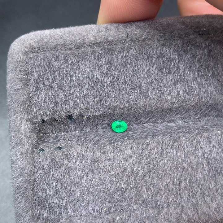 裸石祖母绿3*4一粒